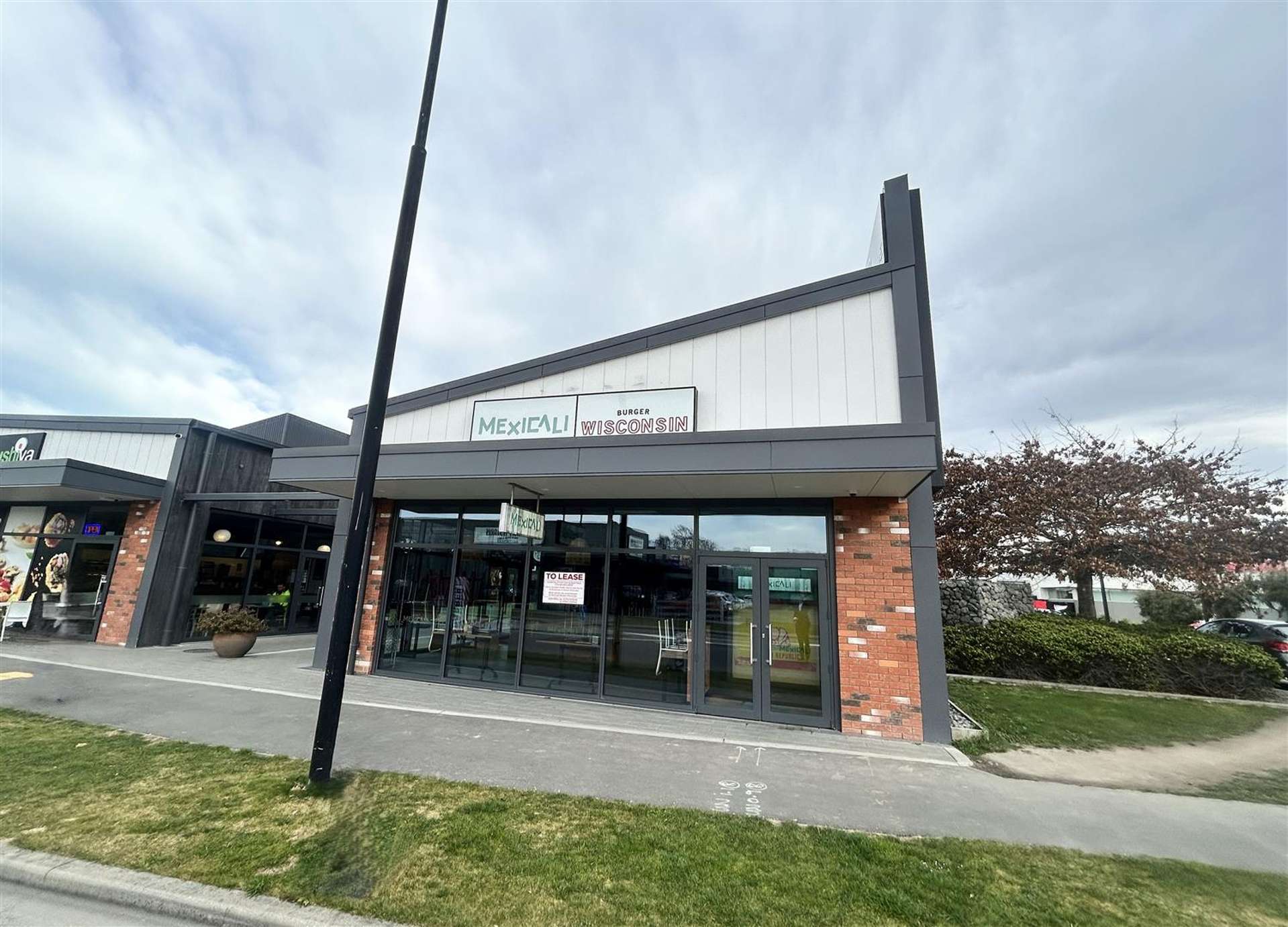 1/8 Vernon Drive Lincoln_0