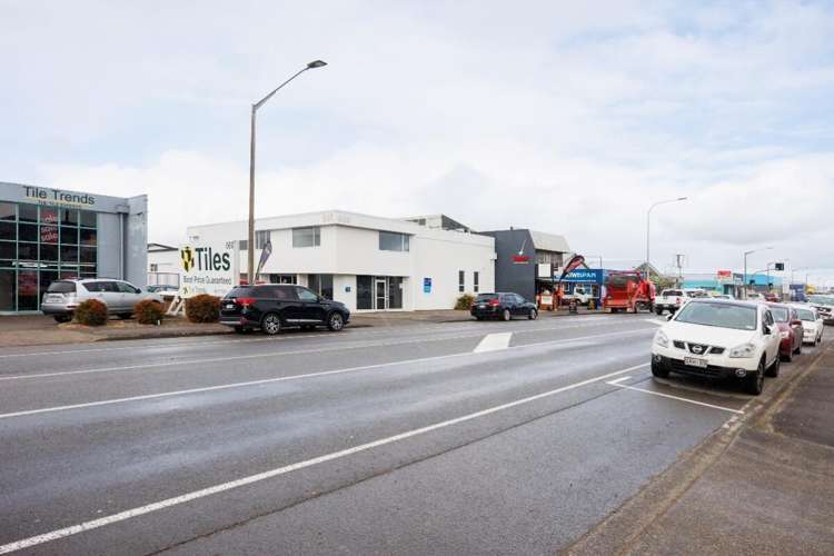 656 Tremaine Avenue Milson_19