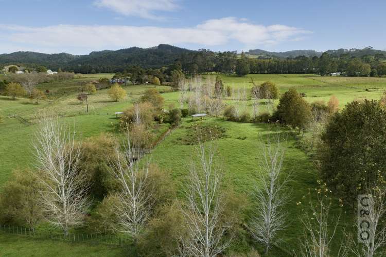293 Ararimu Valley Road Helensville_31