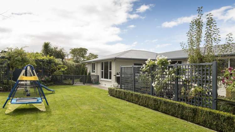 14 Riley Crescent Redwoodtown_25