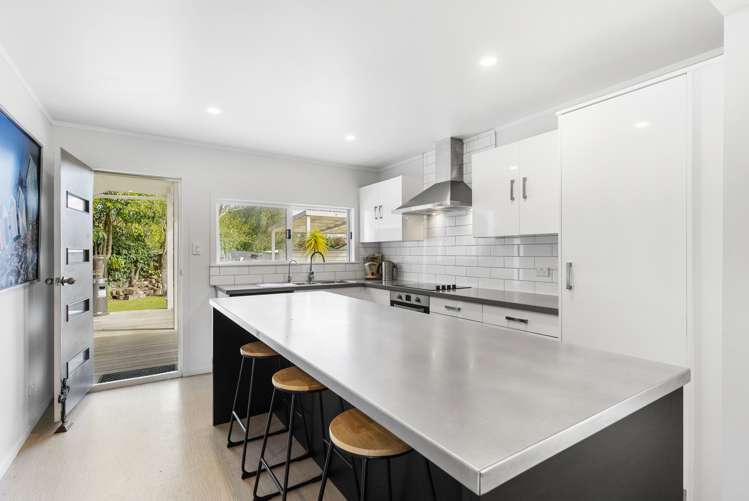 7 Kawakawa-Orere Road Kawakawa Bay_6