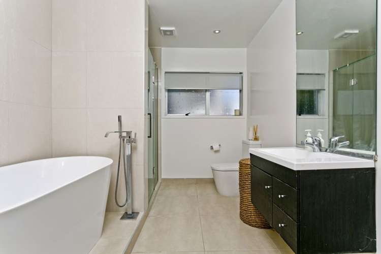 1/21 Domain Road Glenfield_3