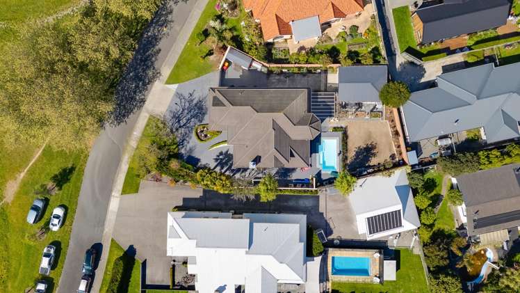 1 Brilyn Crescent Witherlea_32