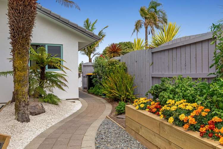 2 Newport Key Papamoa_5