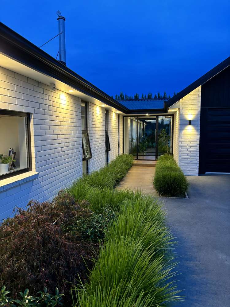 5 Evergreen Drive Woodend_24