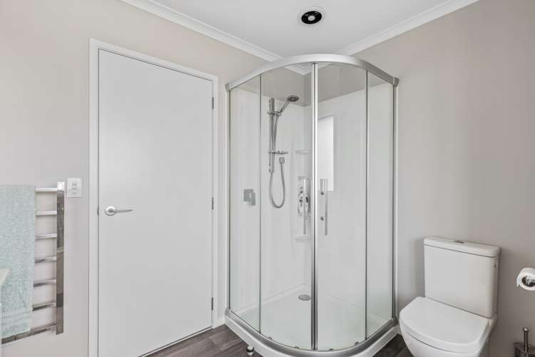 39 Kairau Road East Waitara_21