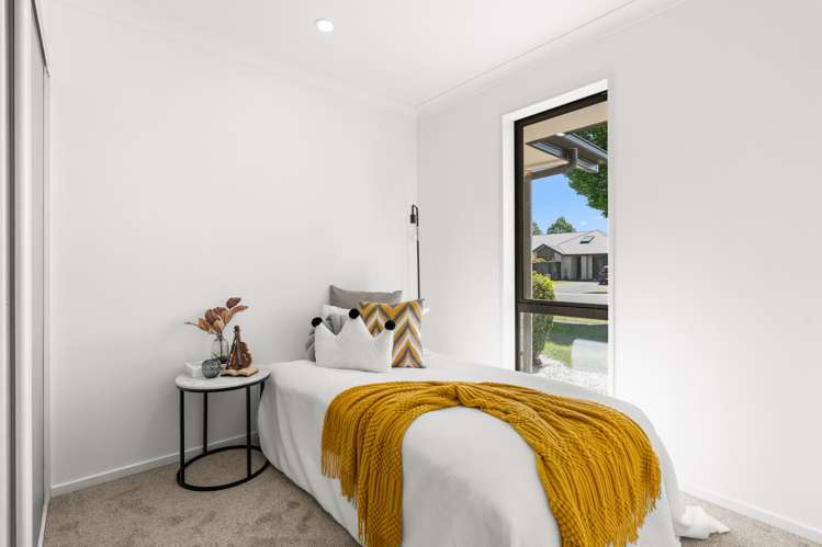 20 Longspur Avenue Wigram_14