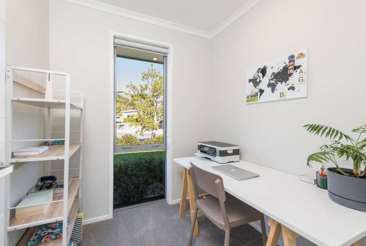 63 Fairose Drive Richmond_16