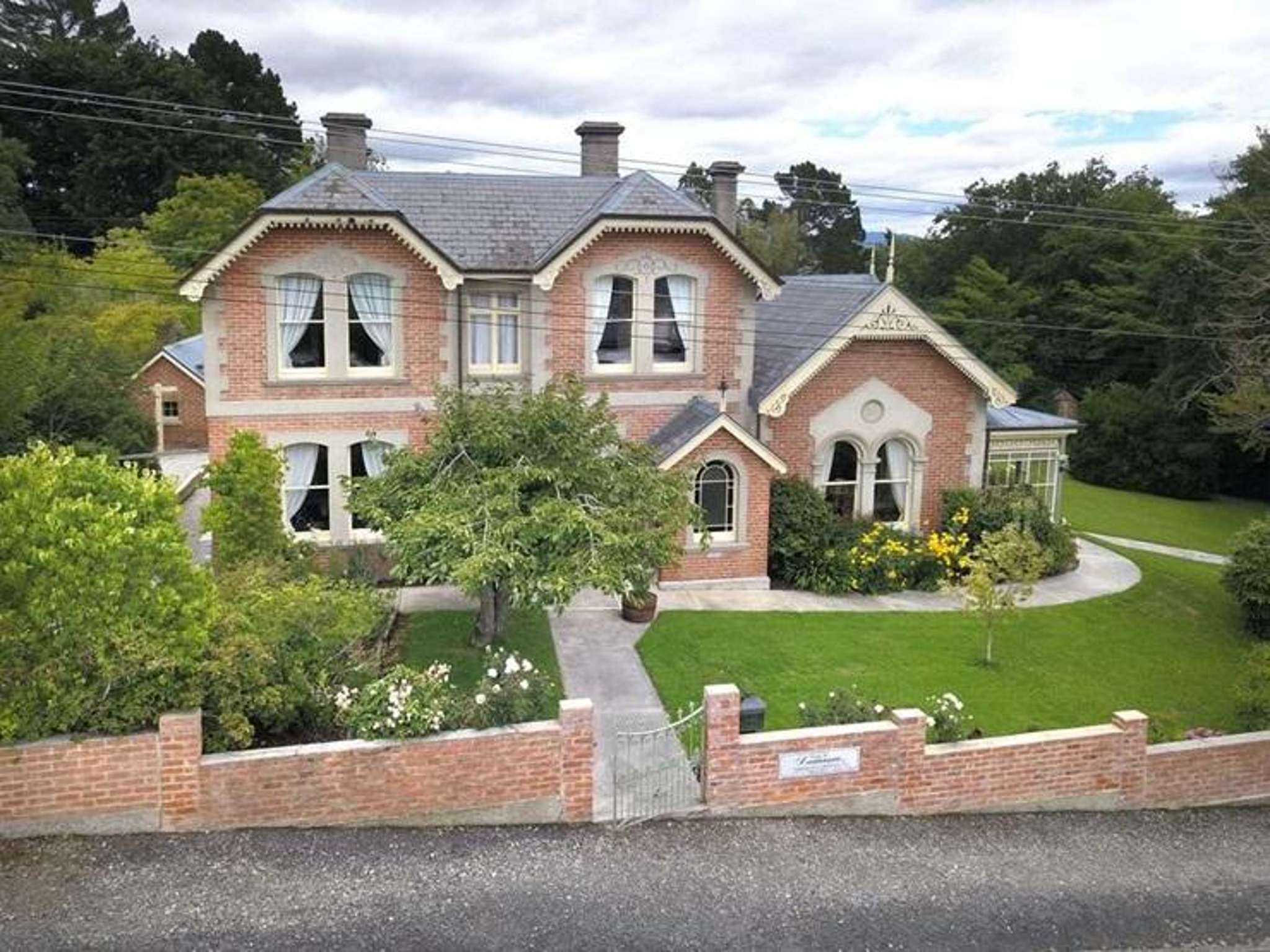 North Islanders snap up the most expensive homes in tiny Otago town