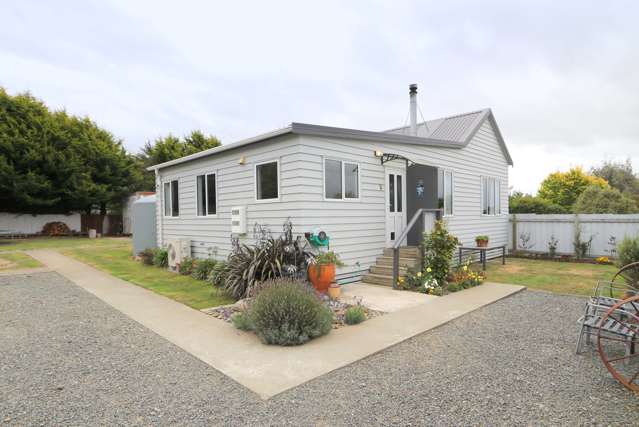 3 Dudley Street Waianiwa_1