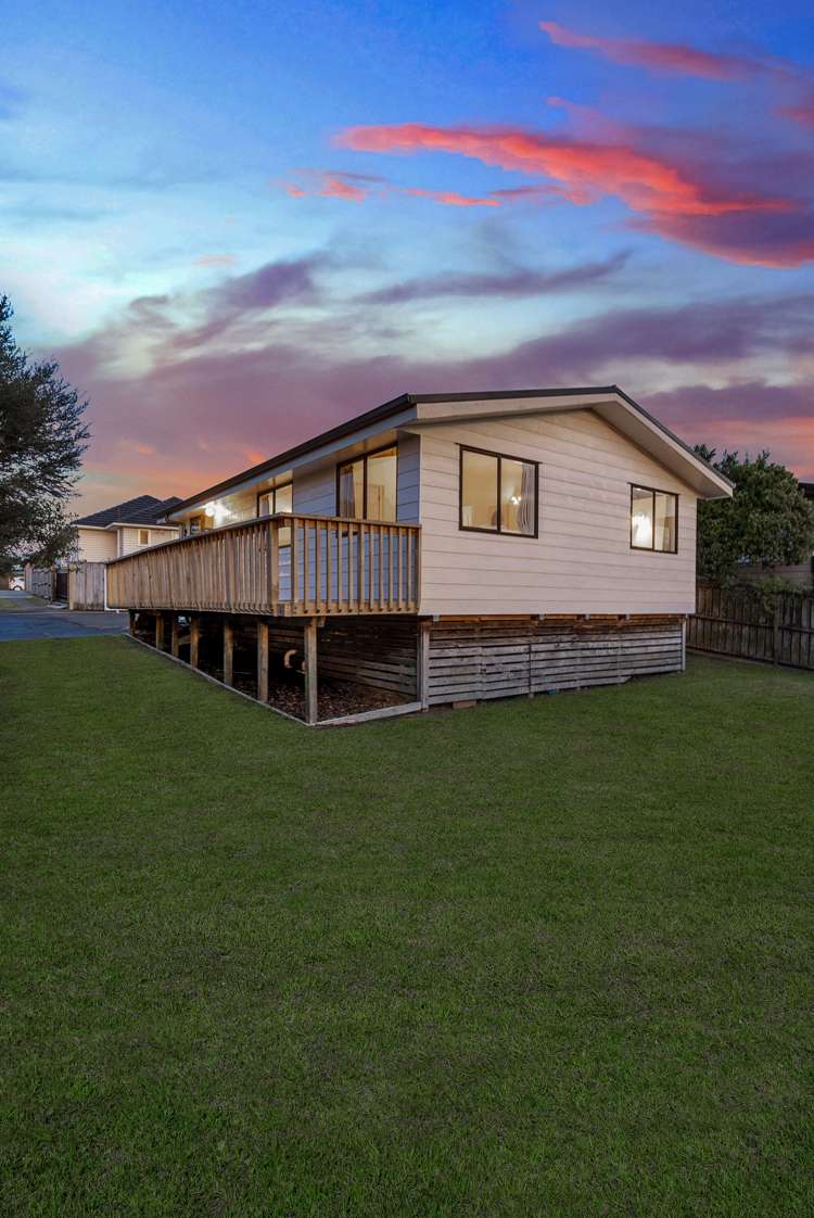 2/121 Matipo Road Te Atatu Peninsula_29