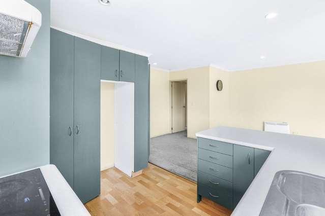 12 Farnham Close 2612_2