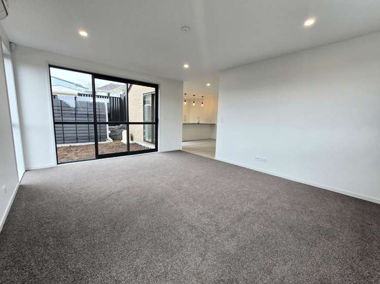  1/16 Reiman Street New Lynn_6