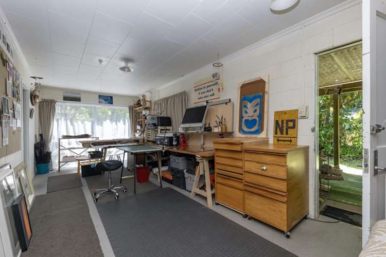 11 Karekare Road Karekare_11