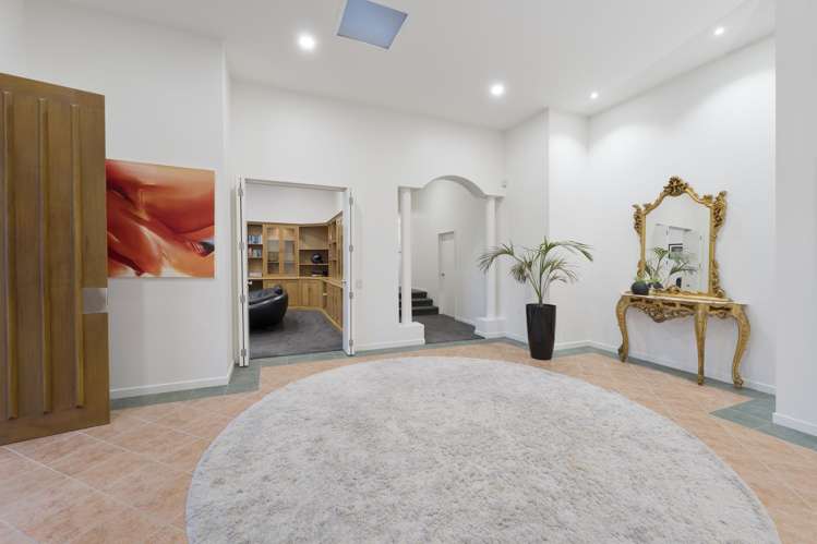 9 Burgundy Park Avenue Henderson_21