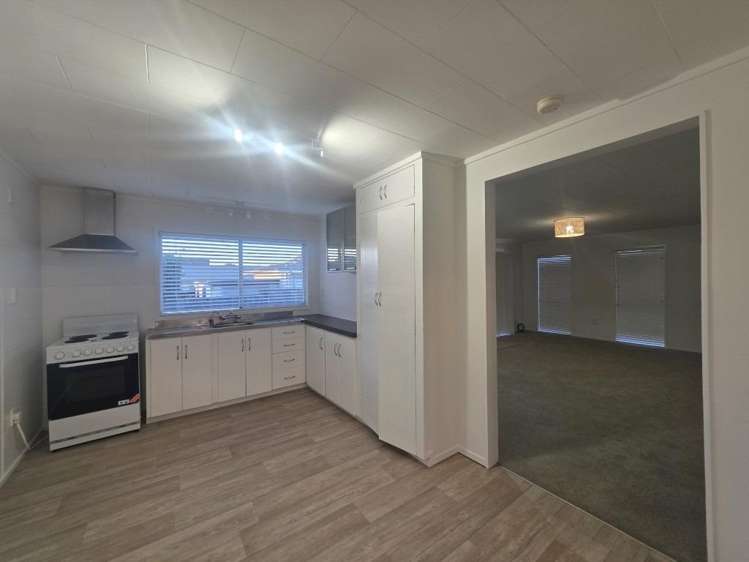 283 Dickson Road 1131_2