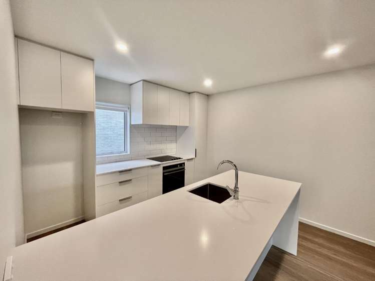 3/28 Sumner Street 10222_2