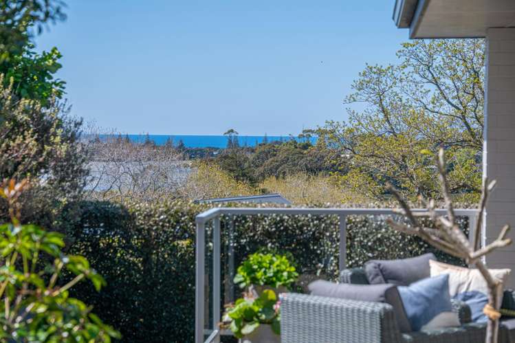 14 Copal Lane Millwater_6