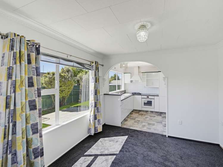 2/902 Dufferin Street Akina_5
