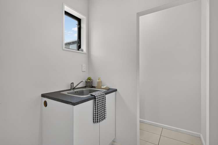 98b Randolph Street Woolston_15