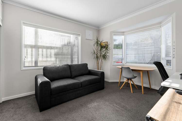 89 Nevay Road Miramar_18