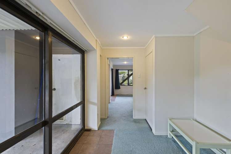 8a Walmer Grove Bell Block_25