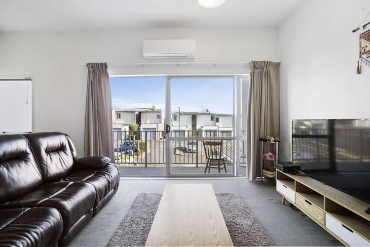 92/7 Kelvin Hart Drive East Tamaki_9