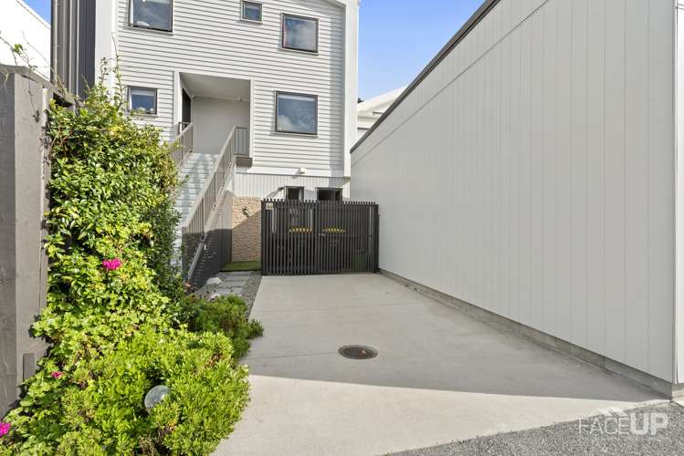 90 Squadron Drive Hobsonville_12