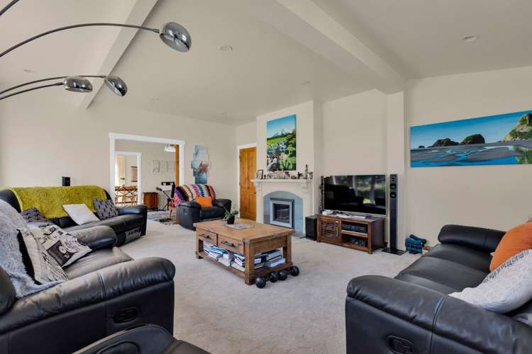 1 Kawaroa Close New Plymouth Central_6