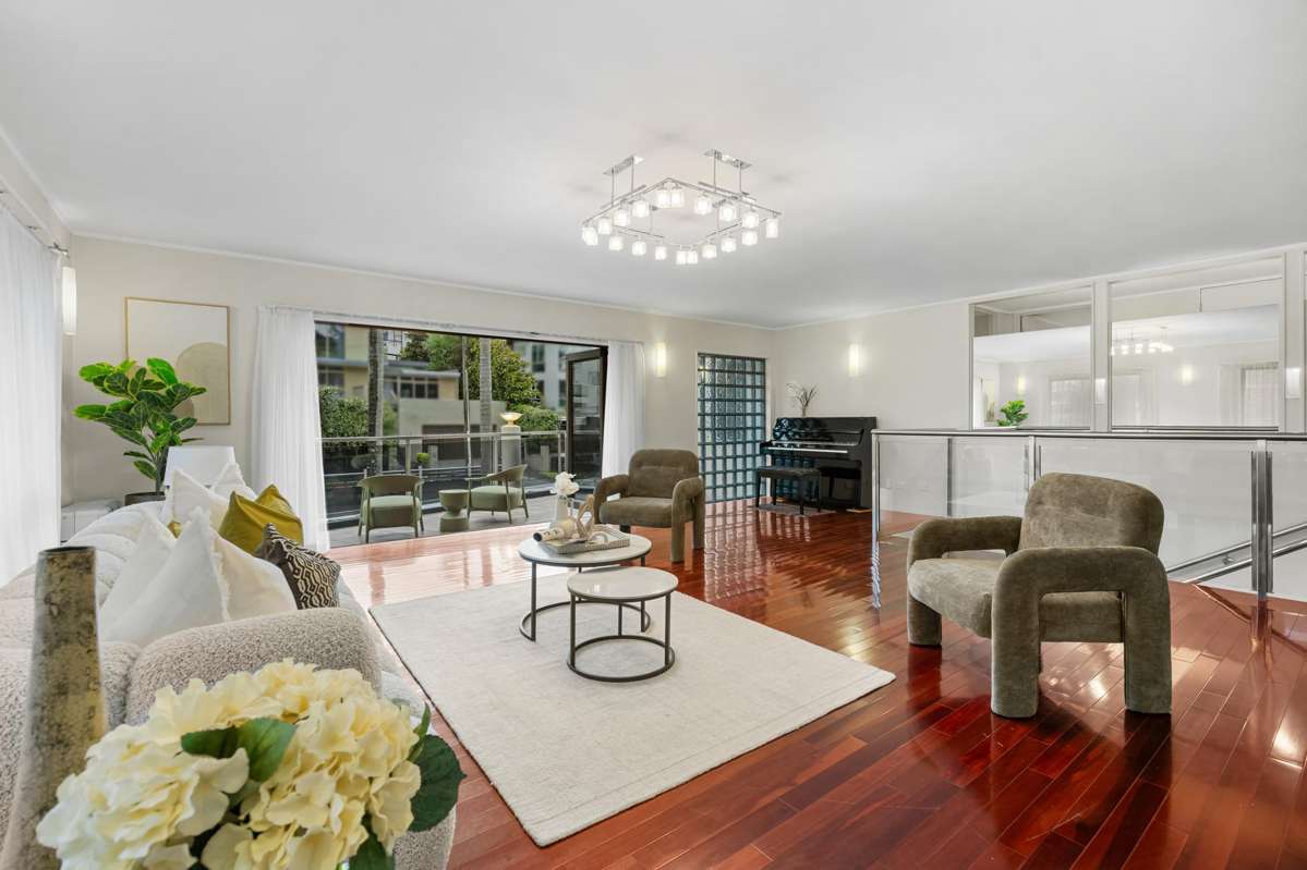 17 Debron Avenue_0