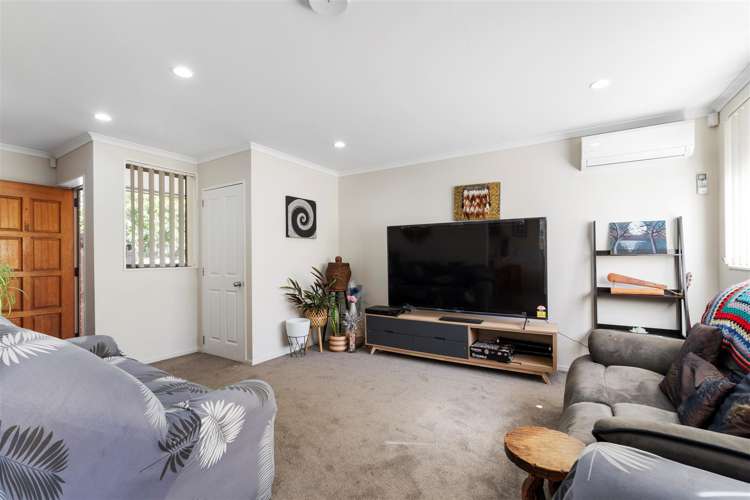 14 Nykki Place Papakura_5