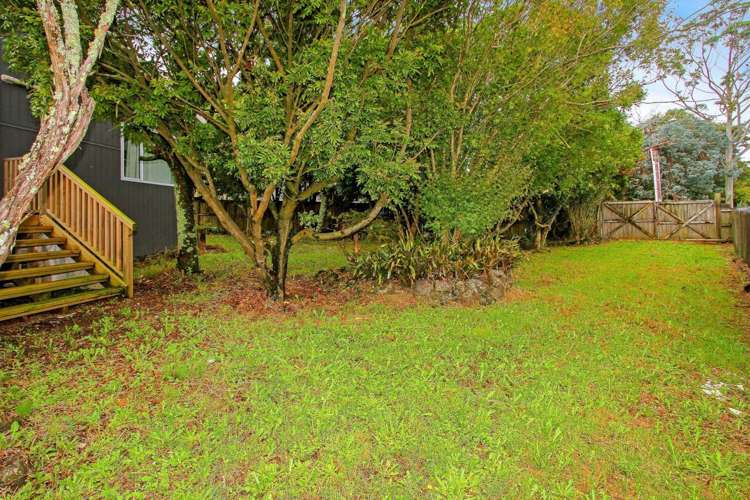 22 Forest Hill Road Henderson_17