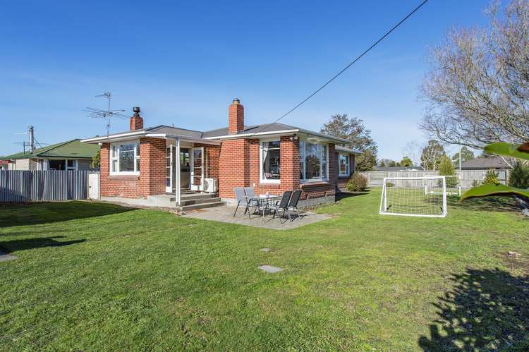 56 North Terrace Darfield_15