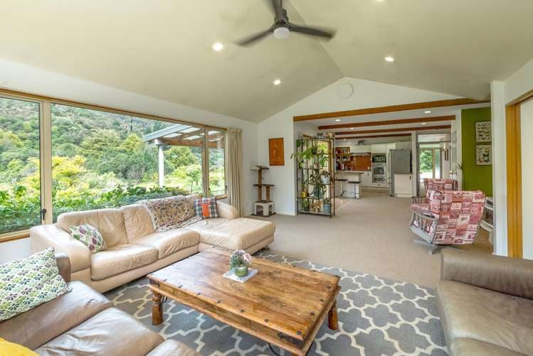 1789 State Highway 2 Upper Hutt_4