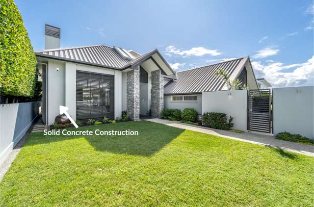 8 Oceania Place Mellons Bay_1