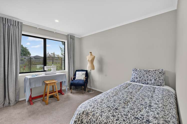 62 Graeme Foote Street Darfield_11