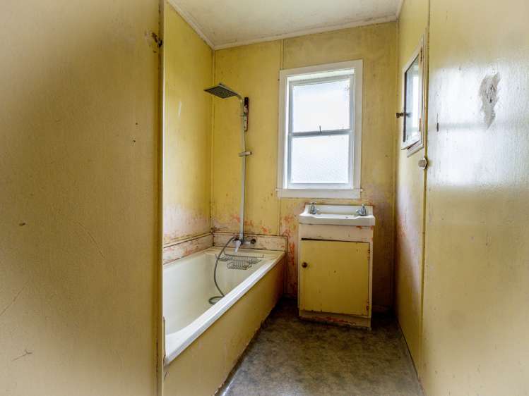 32 Charles Street Kamo_6