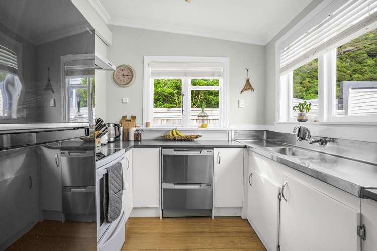 9 Hinau Street Eastbourne_15