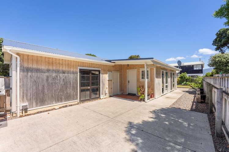 95A Manly Street Paraparaumu Beach_11