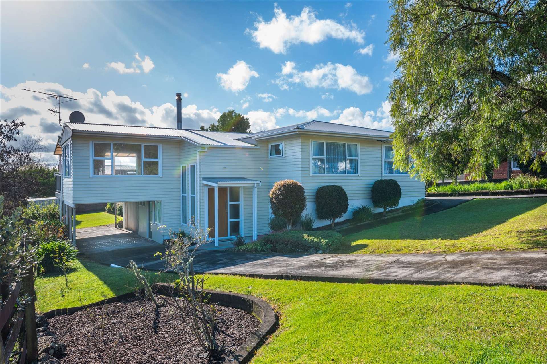 74 Sylvan Crescent Te Atatu South_0