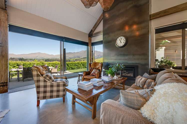 92 Threepwood Road Dalefield/Wakatipu Basin_9