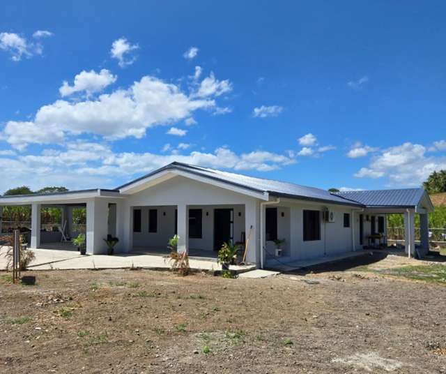 Your Modern Family Retreat in Nalovo