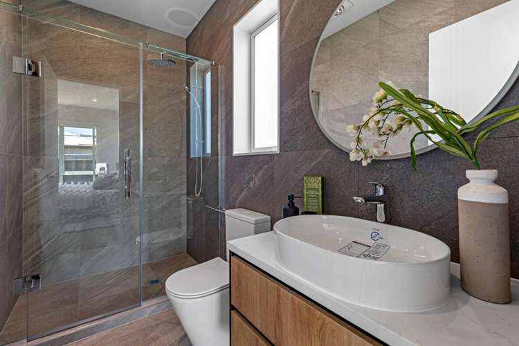 37 Tipu Crescent Wainui_14