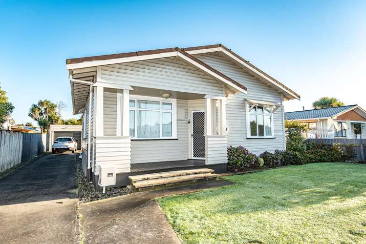 54 Tawa Street_0