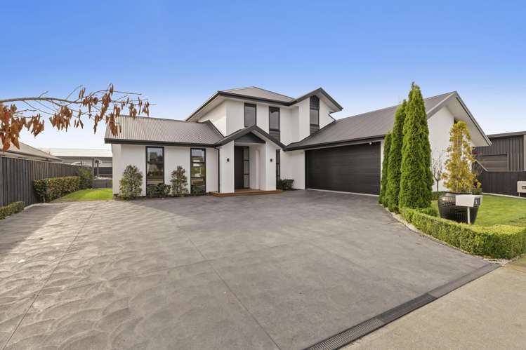 8 Chimera Street Pegasus_33