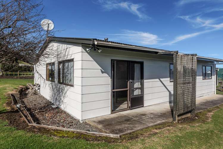2 Te Maara Place Te Kaha_13