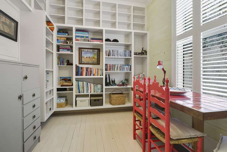 34 Eglinton Road The Glen_19