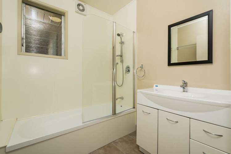197 Glamorgan Drive Torbay_12