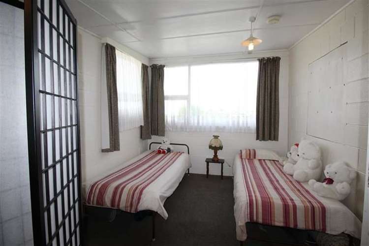 1398 Taieri Mouth Road Taieri Mouth_17