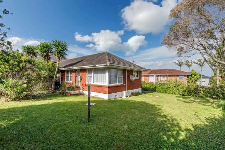 1 Marsh Avenue Forrest Hill_25